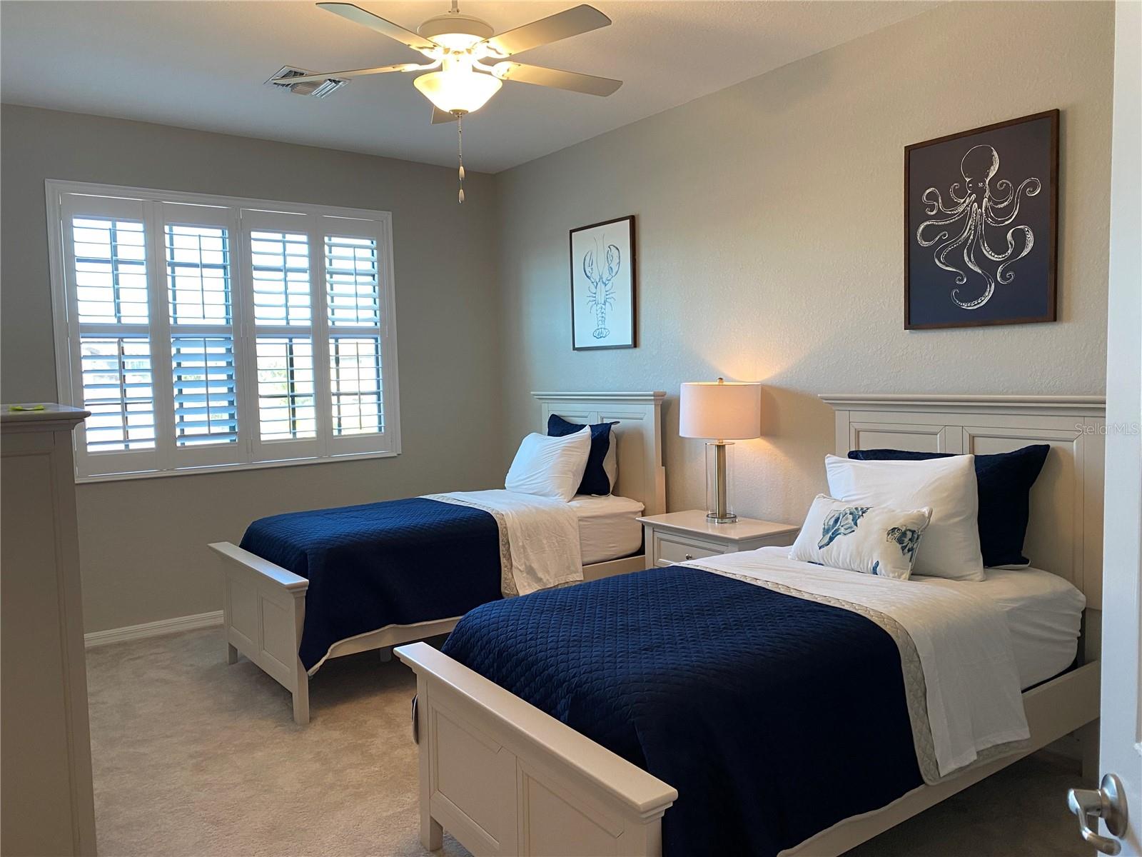 COACH HOMES II AT LAKEWOOD NATIONAL PH 3 - Residential Lease
