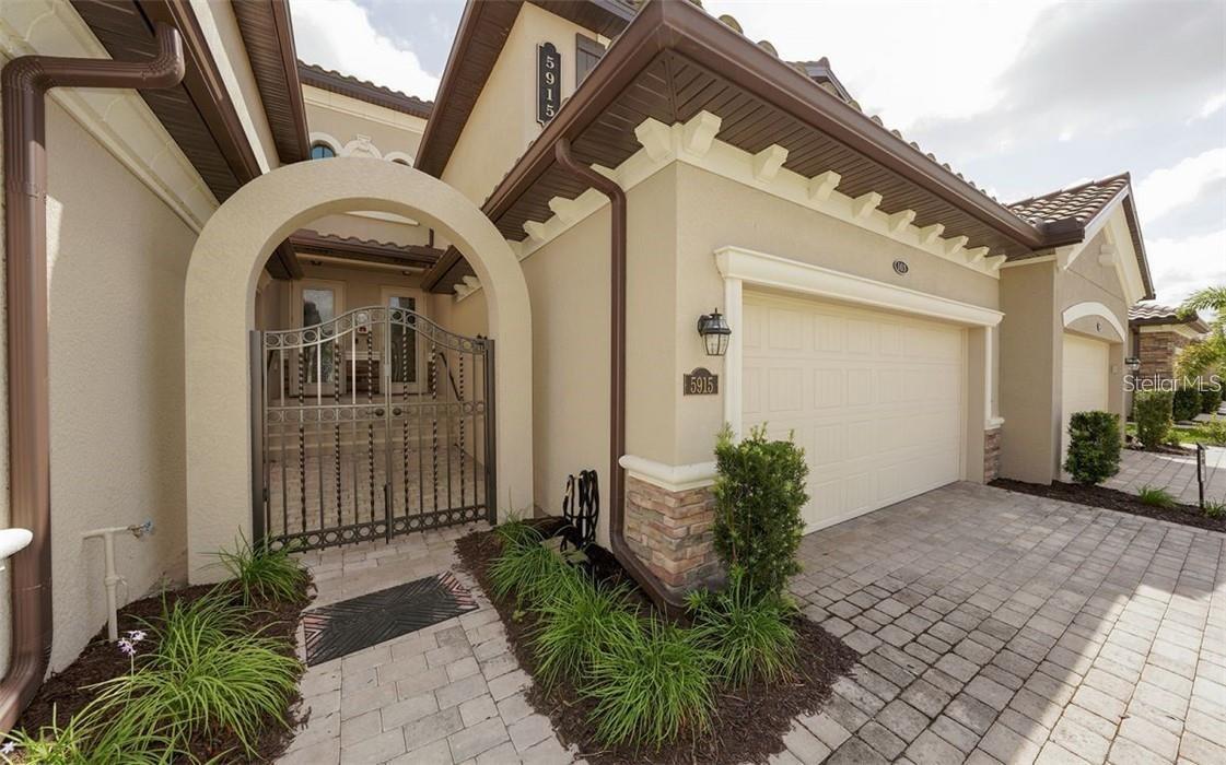 COACH HOMES II AT LAKEWOOD NATIONAL PH 3 - Residential Lease