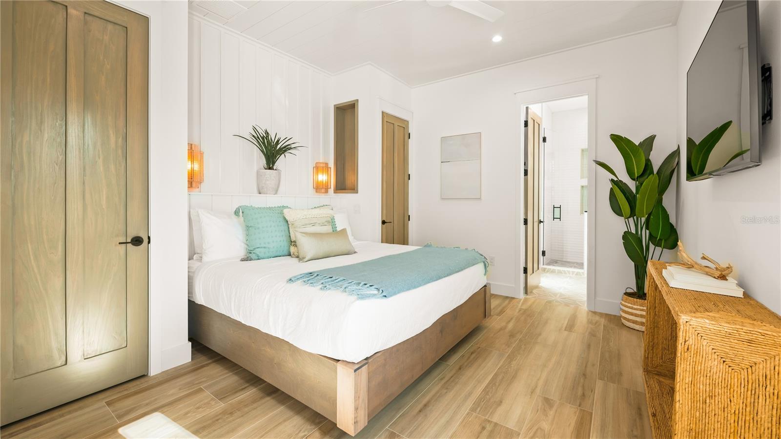 STICKNEY POINT SUB - Residential