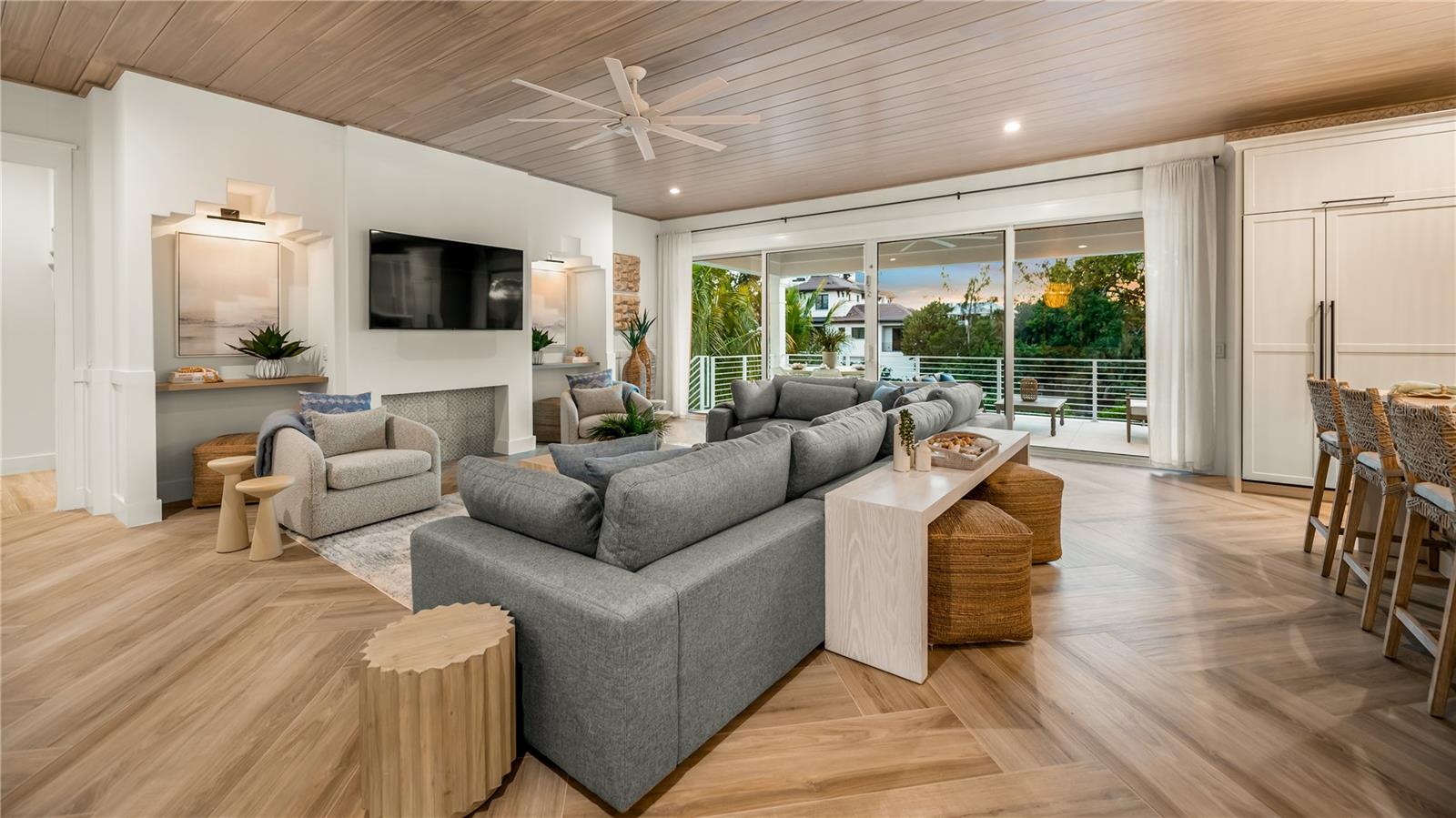 STICKNEY POINT SUB - Residential