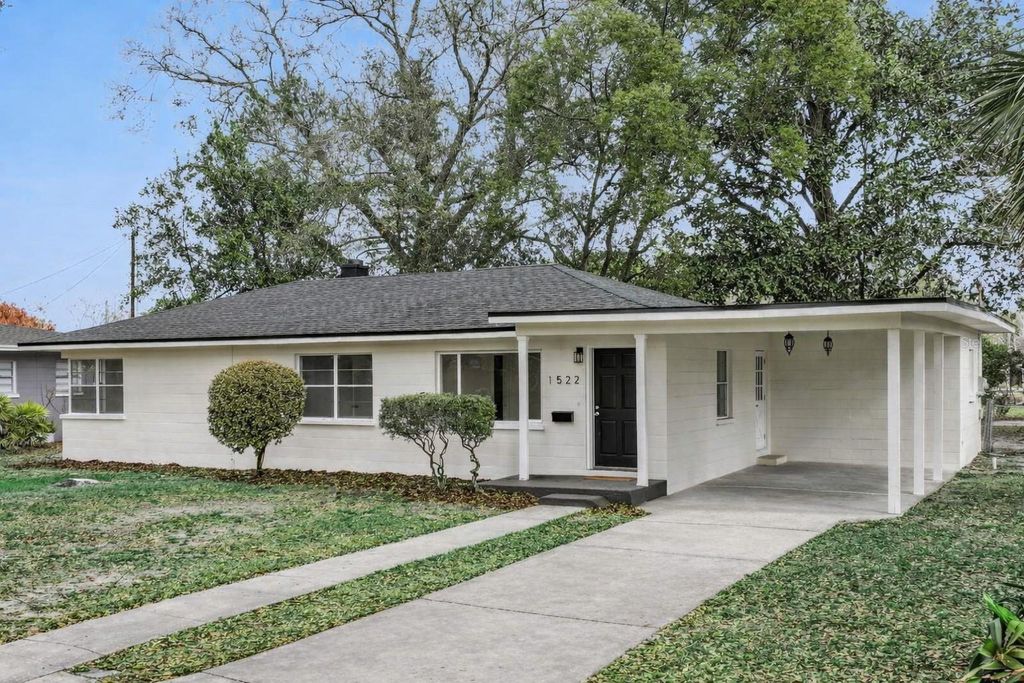 Photo of 1522 Hanson Avenue, Lakeland, FL 33803 (MLS # O6387795)