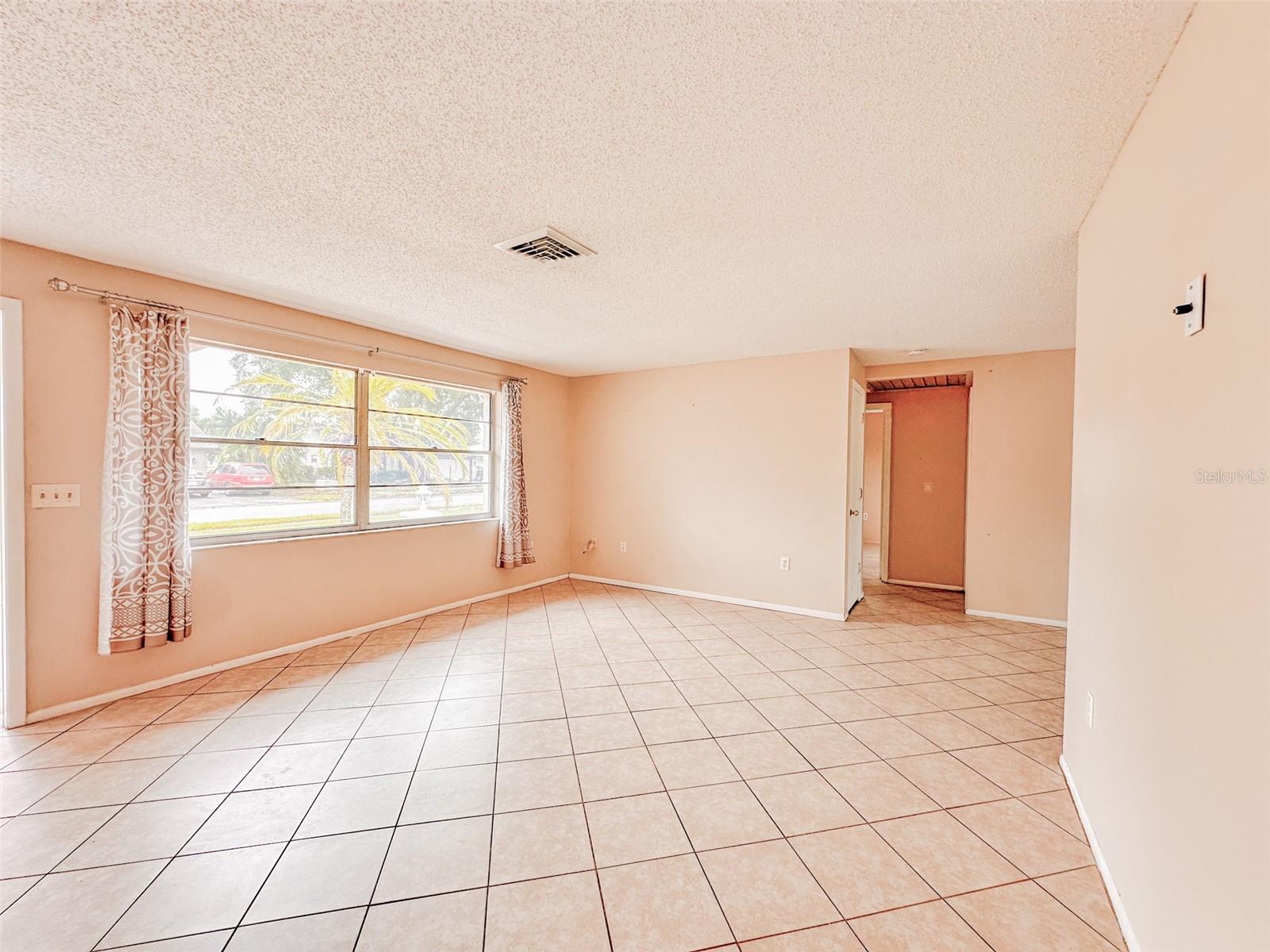 CARLENTINI - Residential Lease