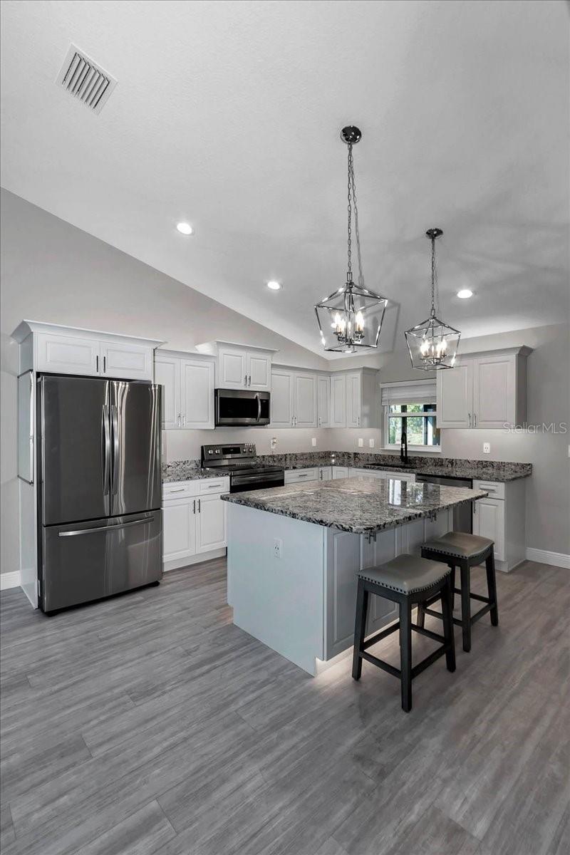 JULIETTE FALLS - Residential