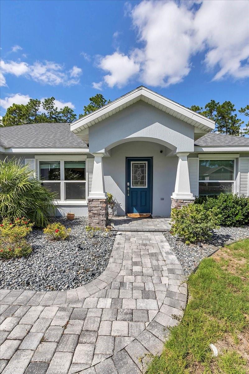 JULIETTE FALLS - Residential
