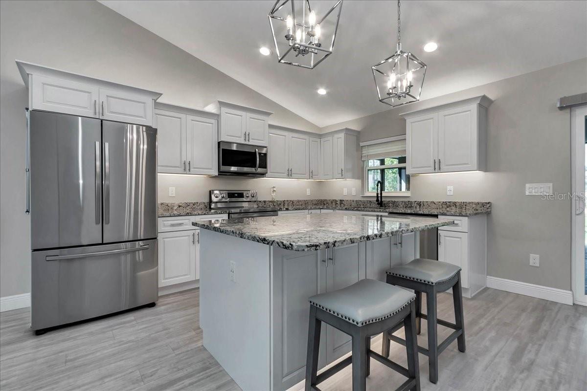 JULIETTE FALLS - Residential