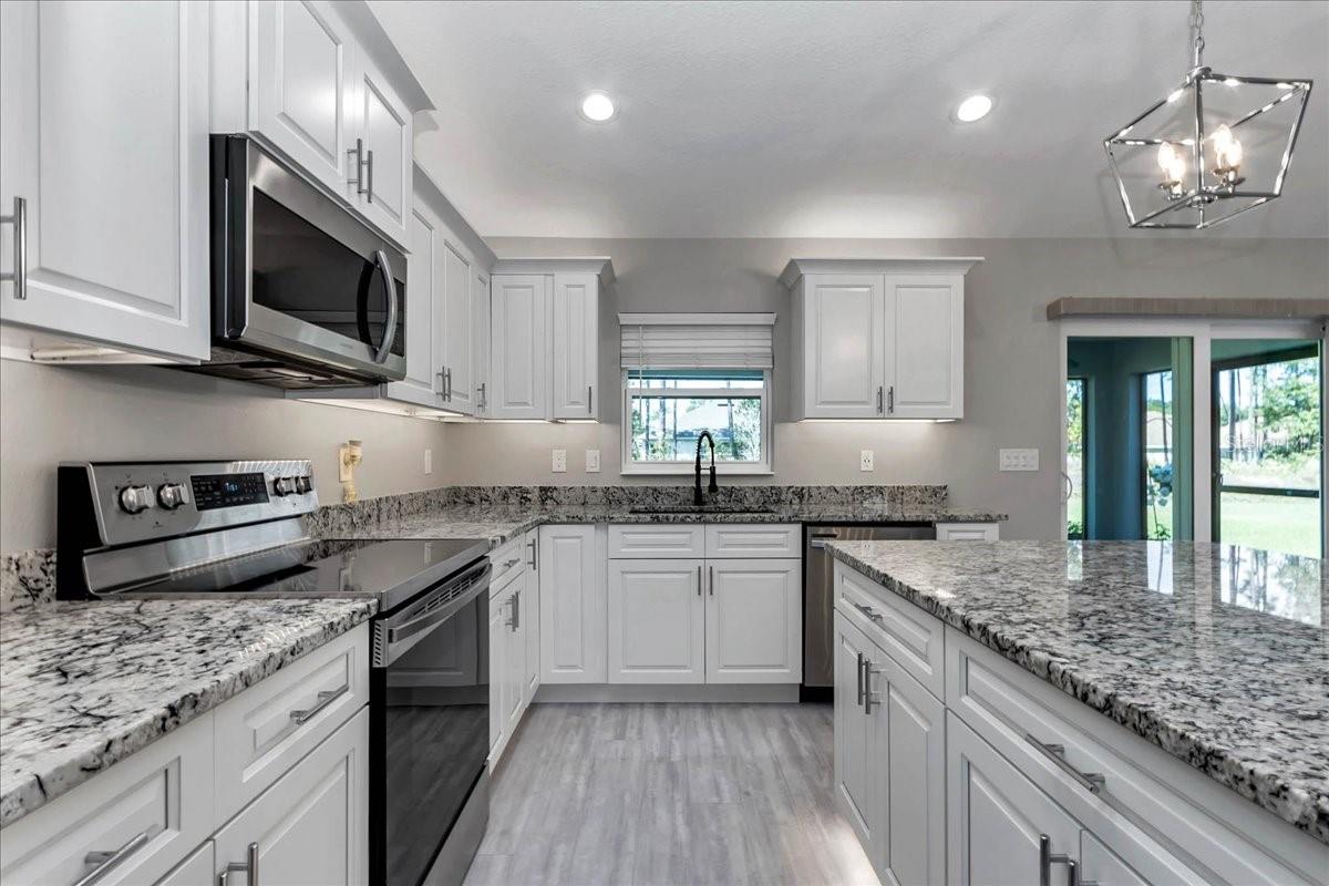JULIETTE FALLS - Residential