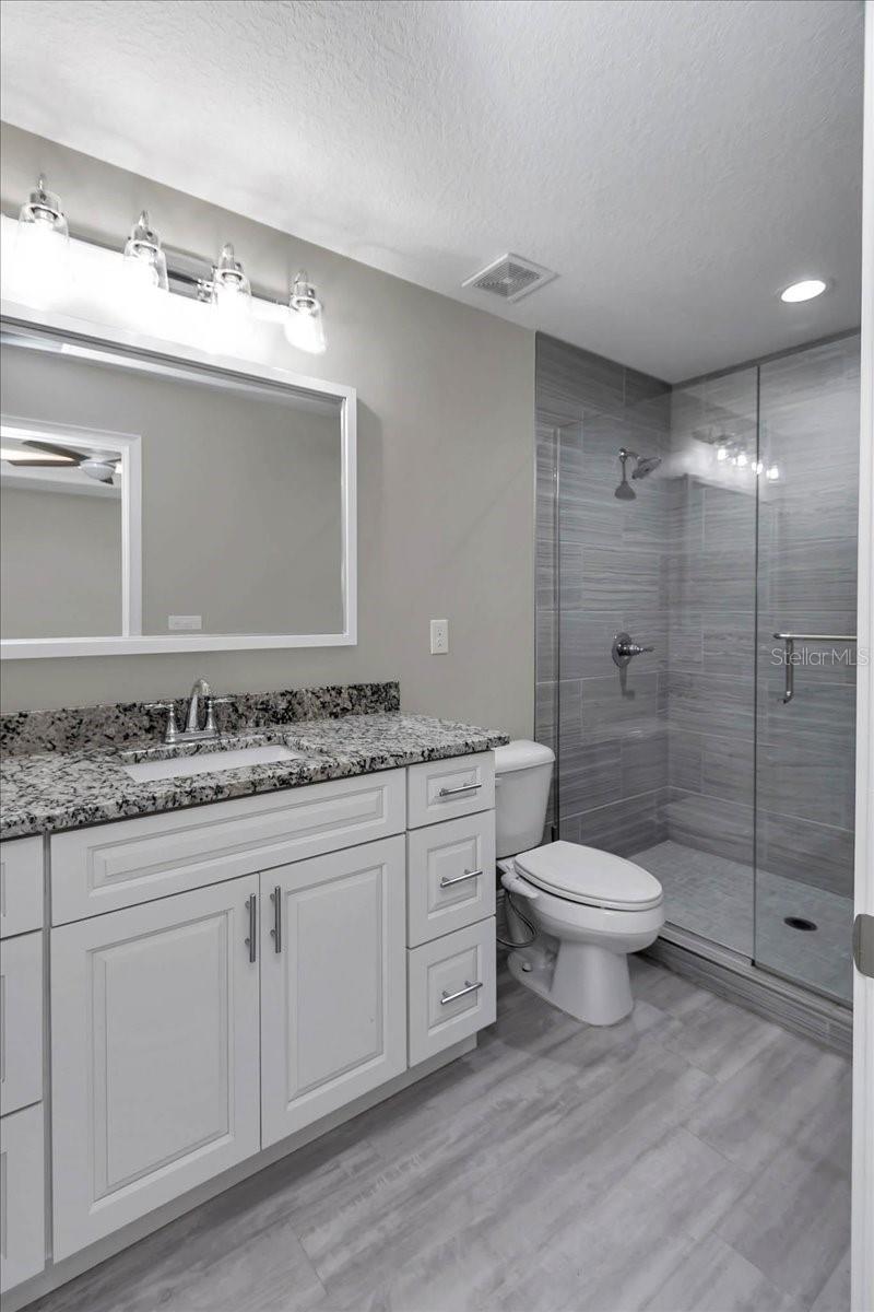 JULIETTE FALLS - Residential