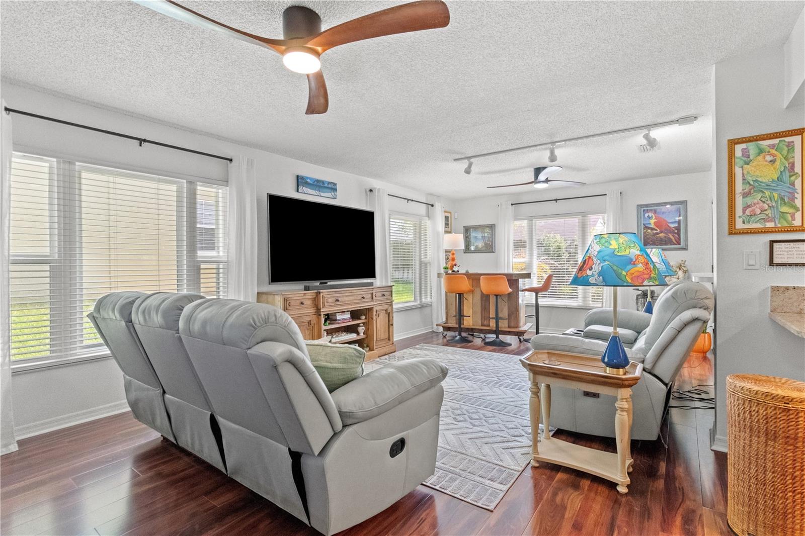 SAN CLEMENTE VILLAGE - Residential