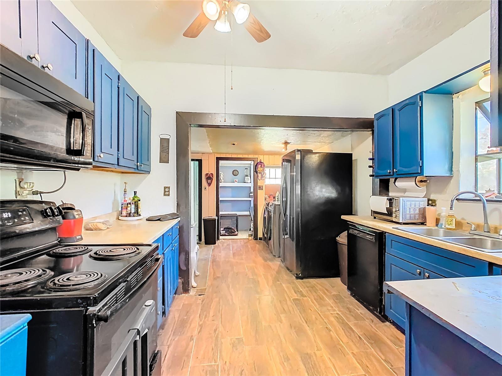 FLA DEV CO SUB - Residential