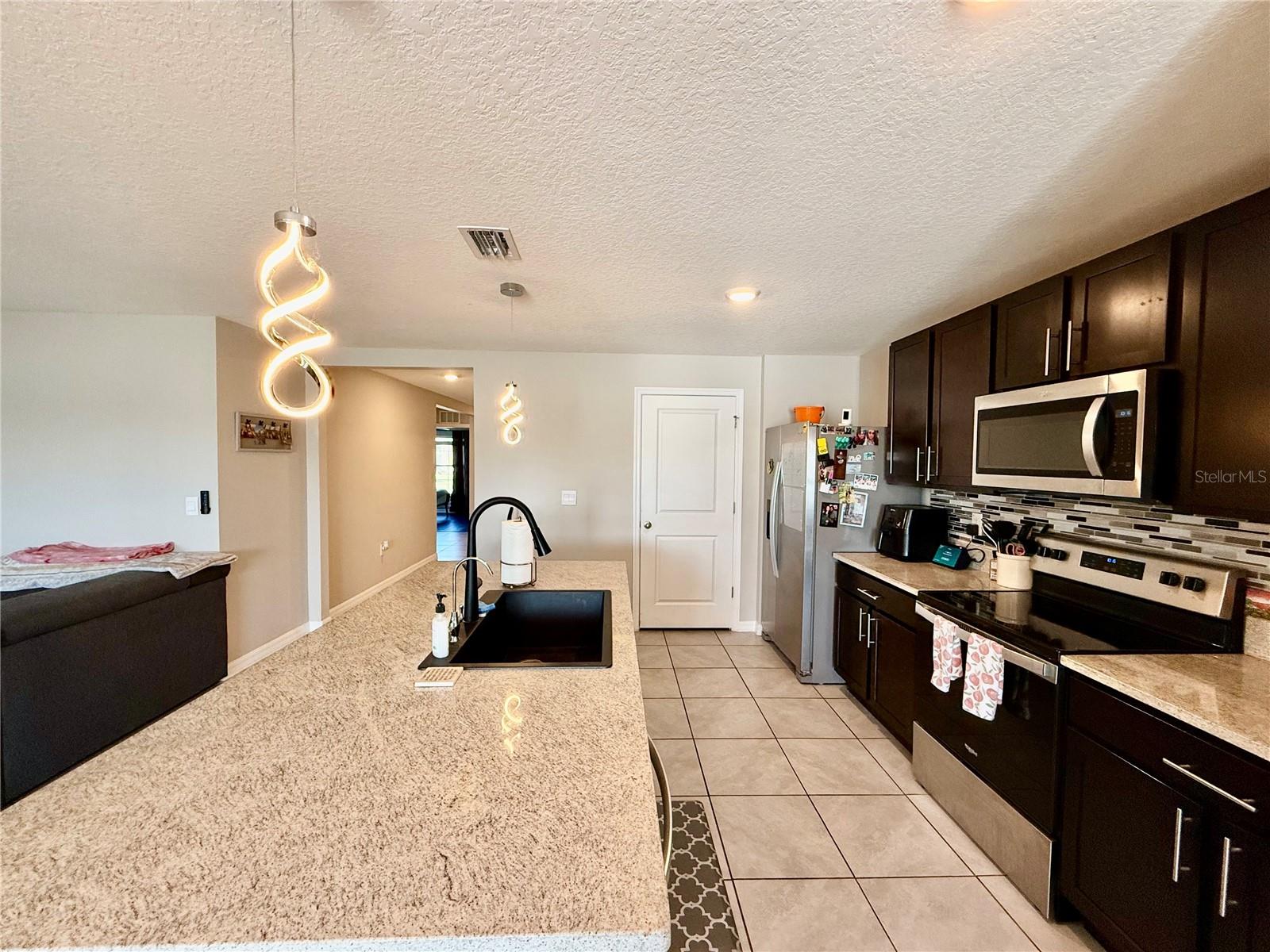 CREEK PRESERVE PH 1 6 7 & 8 - Residential Lease