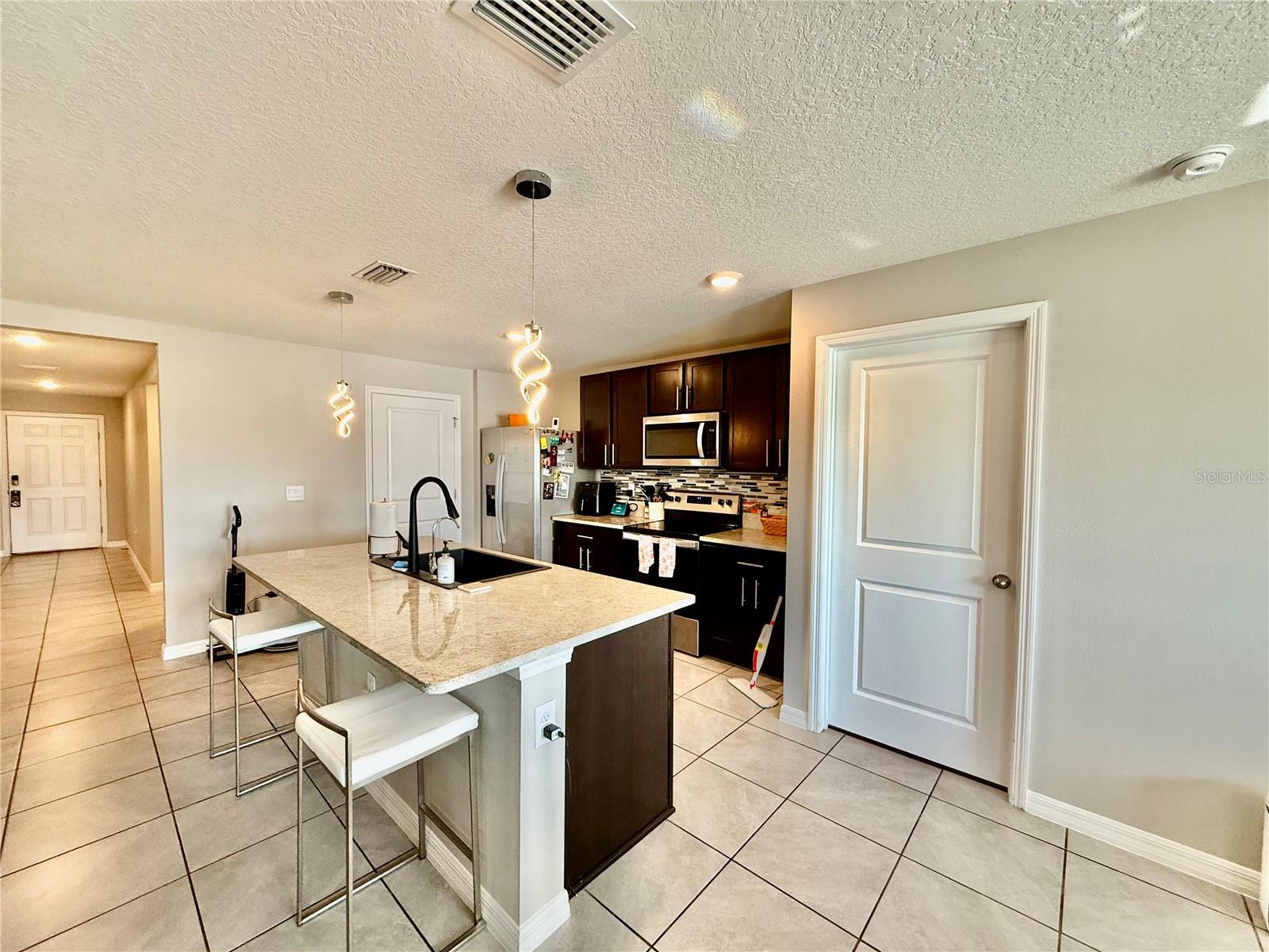 CREEK PRESERVE PH 1 6 7 & 8 - Residential Lease