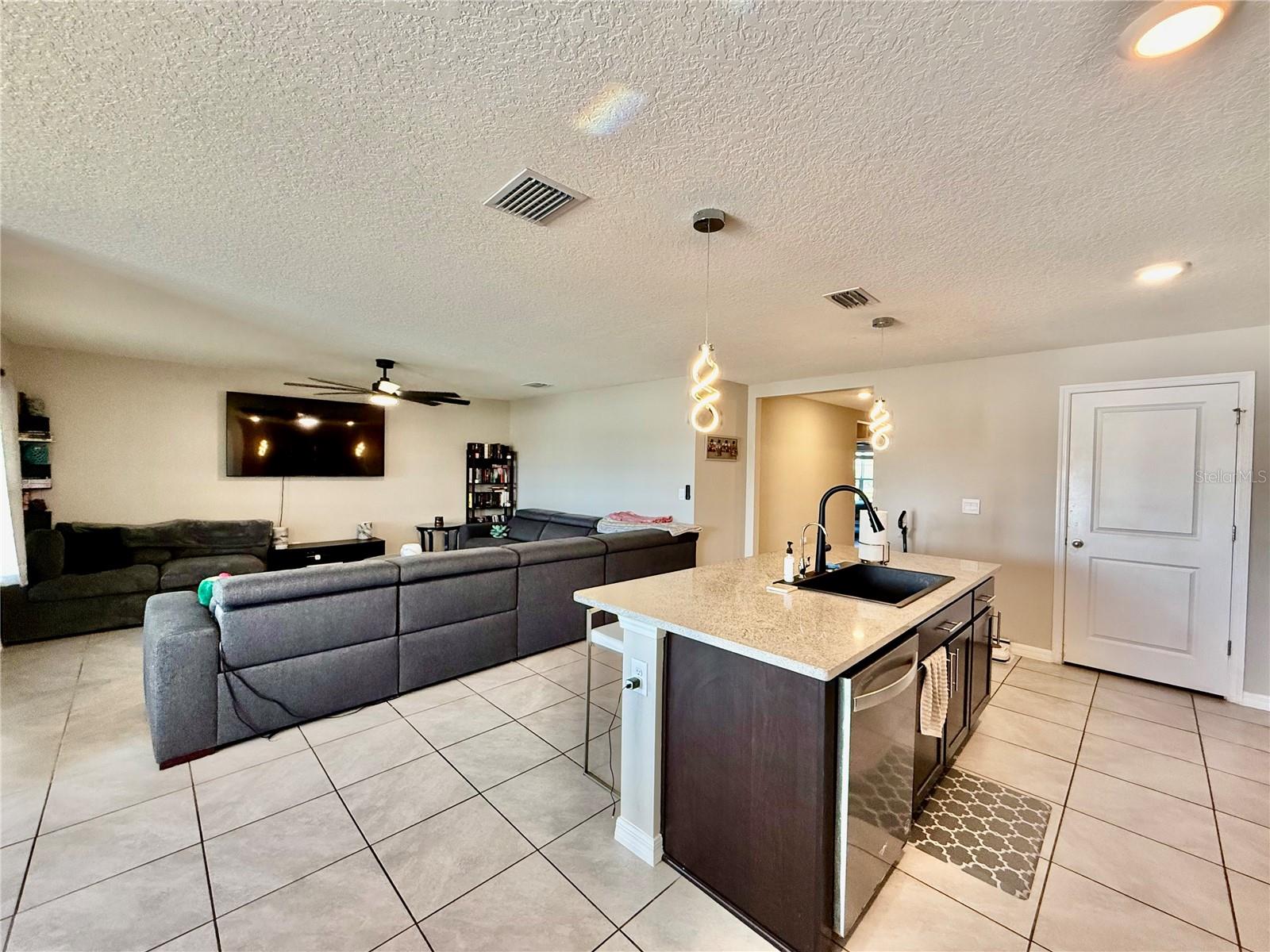 CREEK PRESERVE PH 1 6 7 & 8 - Residential Lease