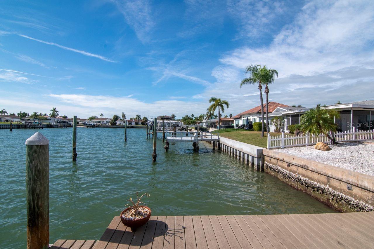 CAPRI ISLE - Residential