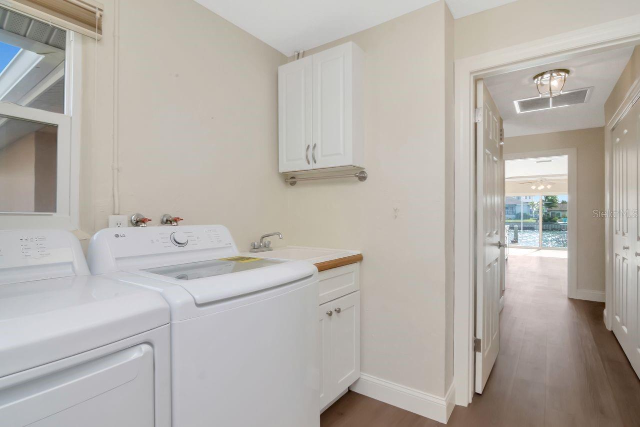 CAPRI ISLE - Residential