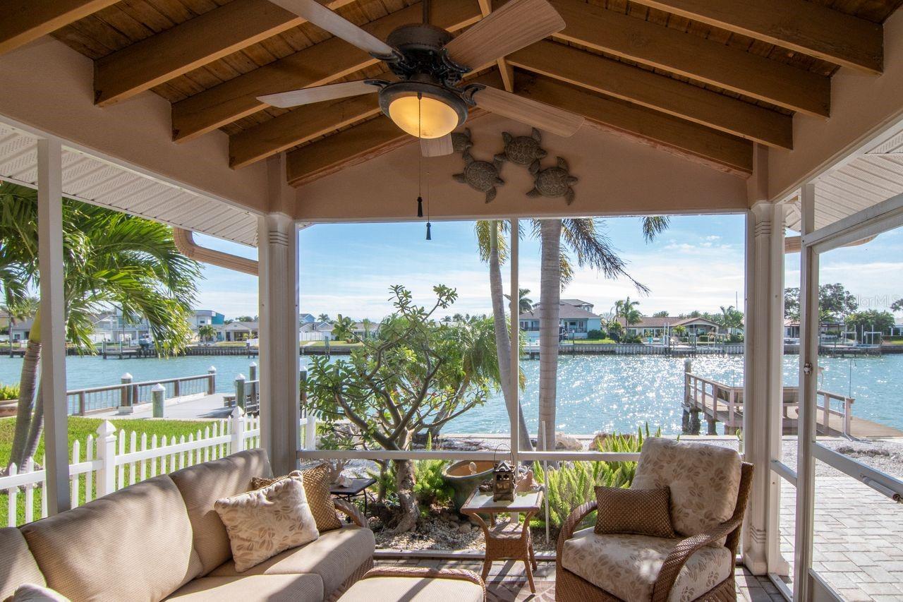 CAPRI ISLE - Residential