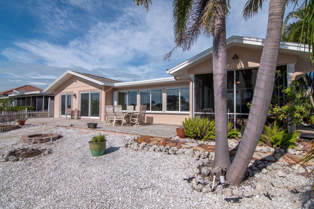 CAPRI ISLE - Residential