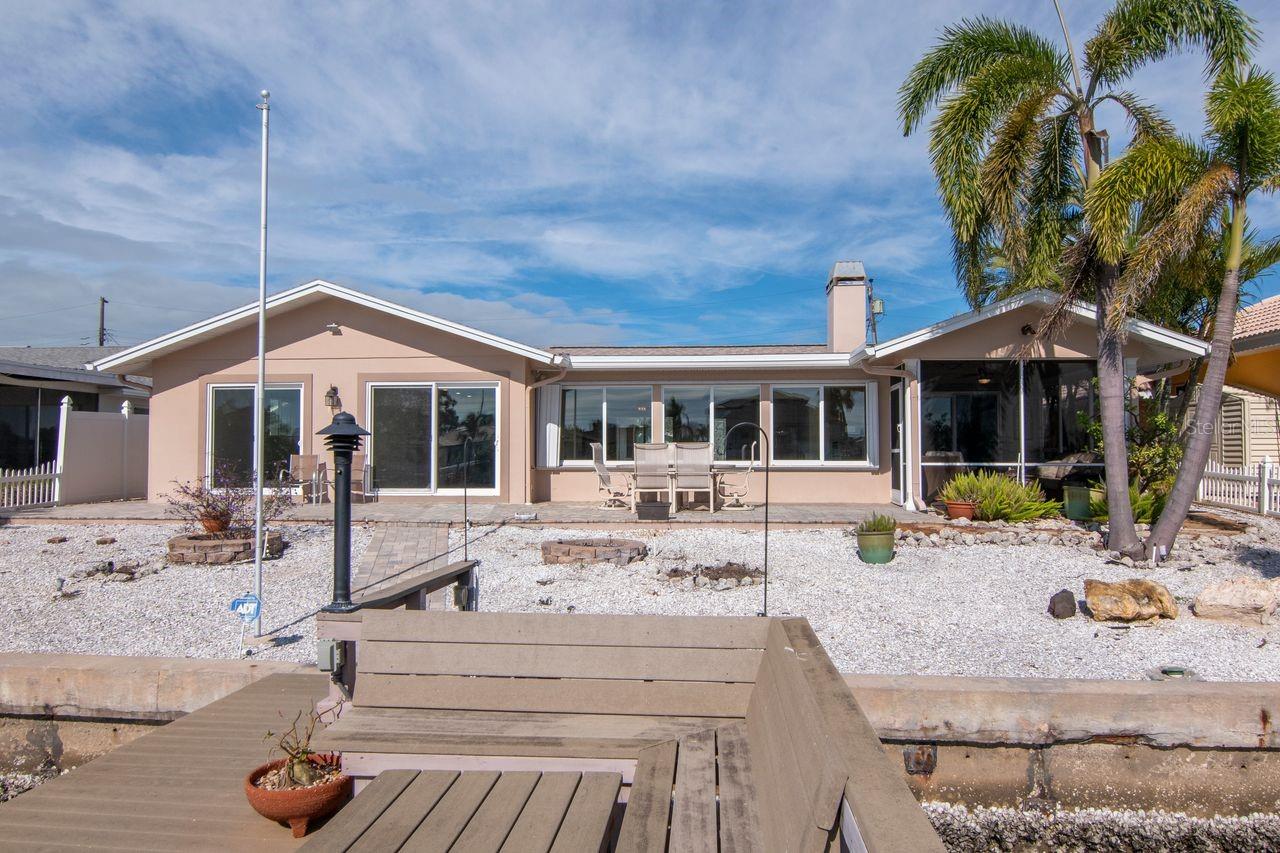 CAPRI ISLE - Residential