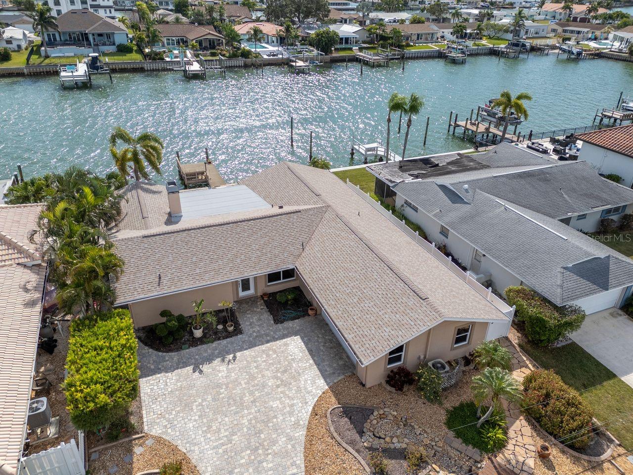 CAPRI ISLE - Residential