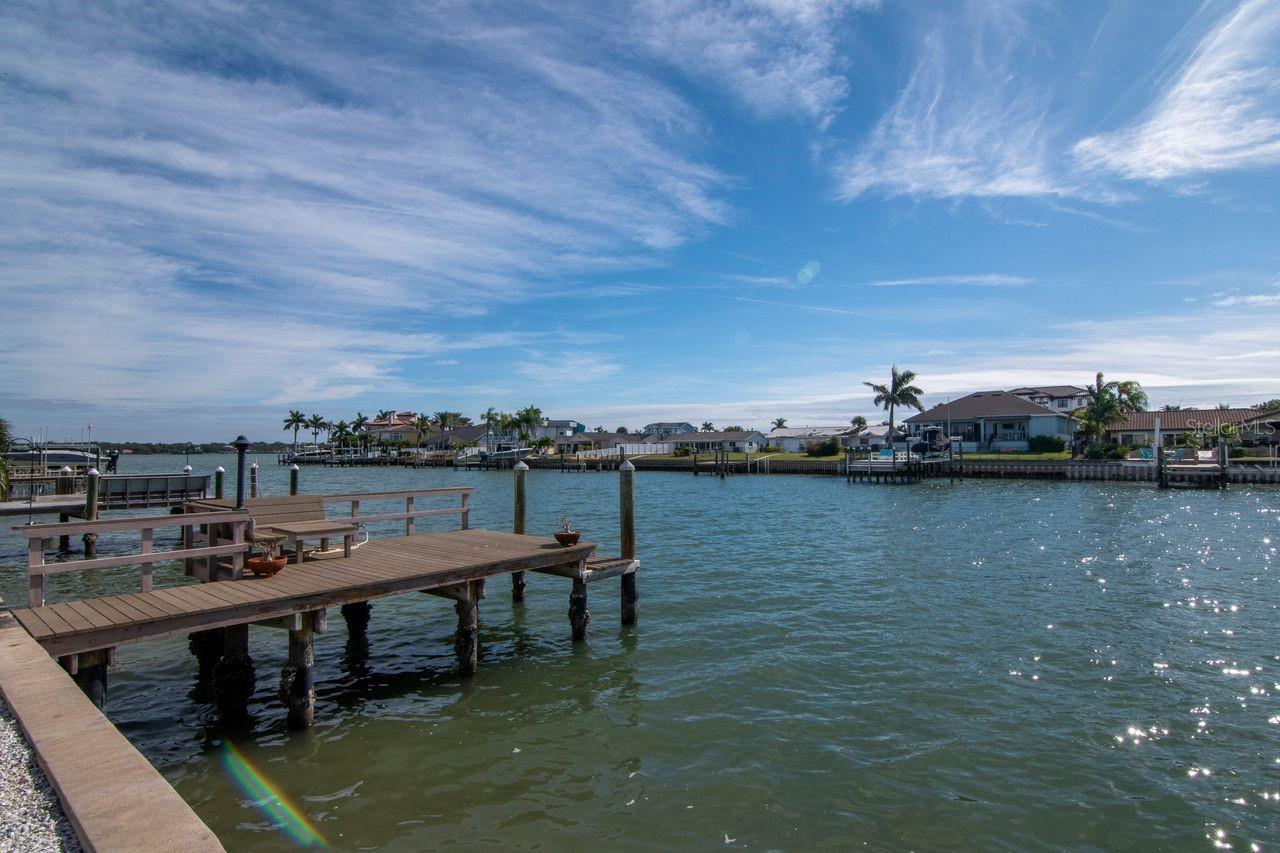 CAPRI ISLE - Residential