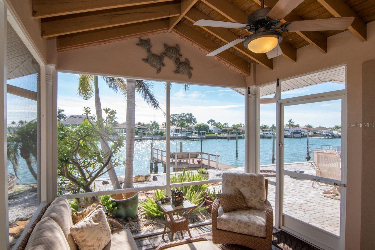 CAPRI ISLE - Residential