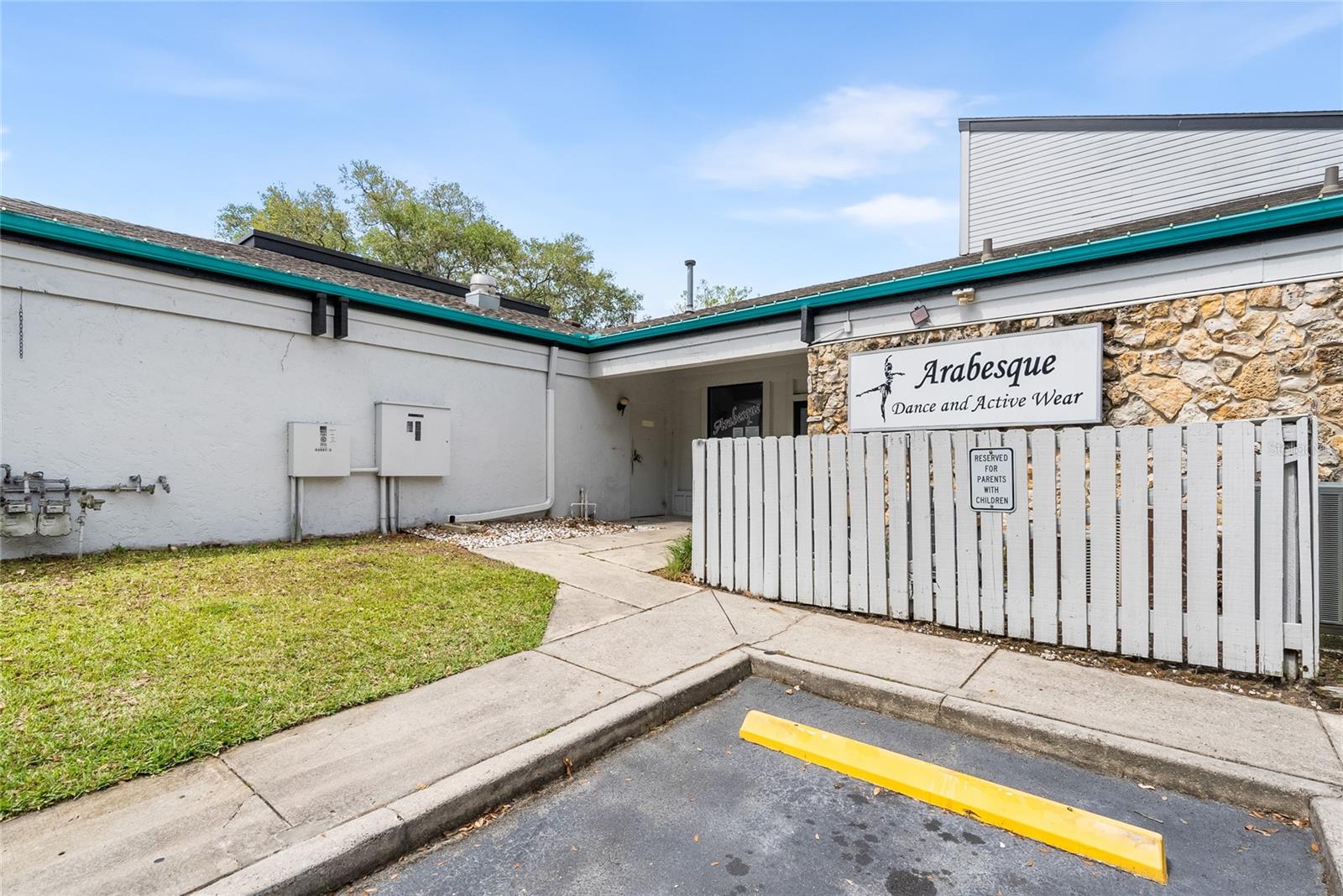 THORNBROOK VILLAGE PH 2 - Commercial Sale