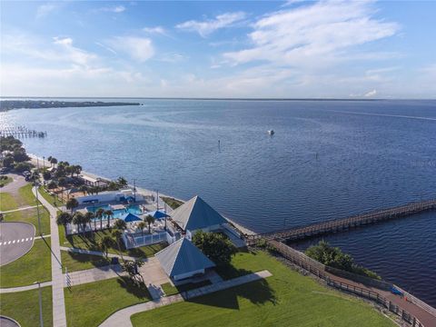 A home in PORT CHARLOTTE