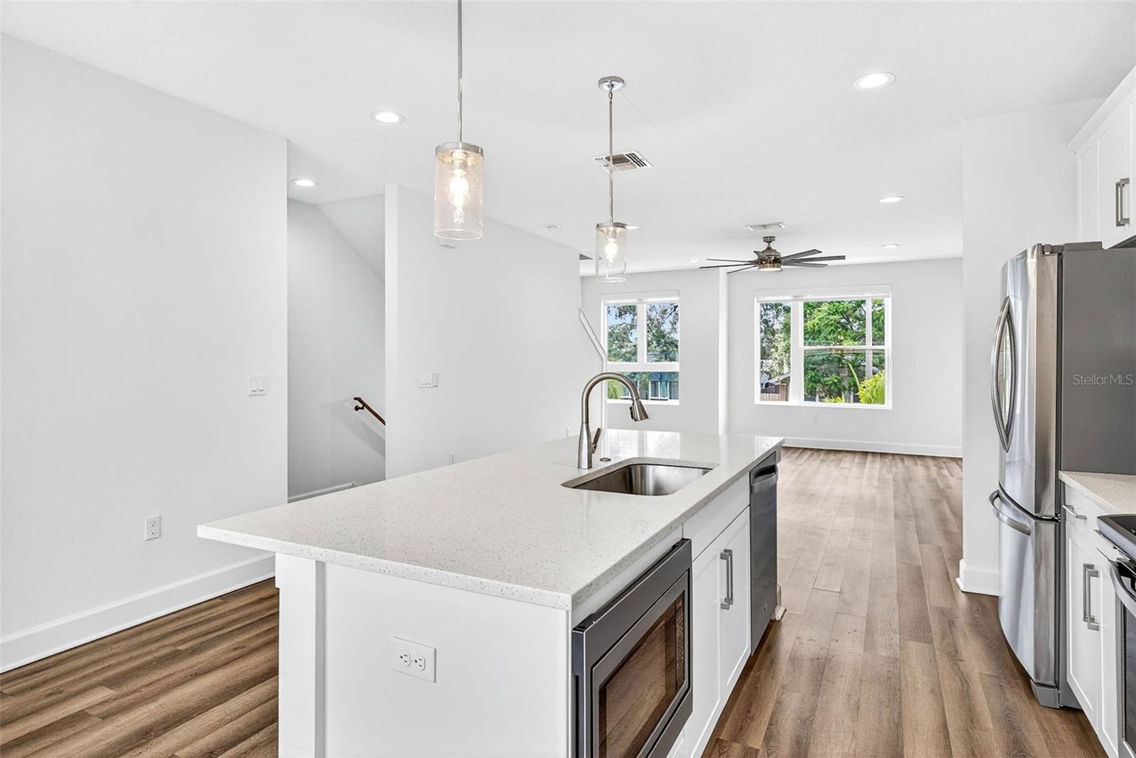 SIX POINT ROW - Residential Lease