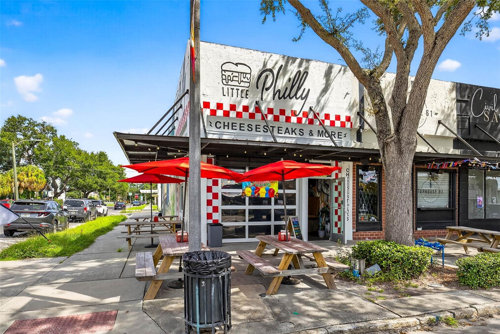 SIX POINT ROW - Residential Lease