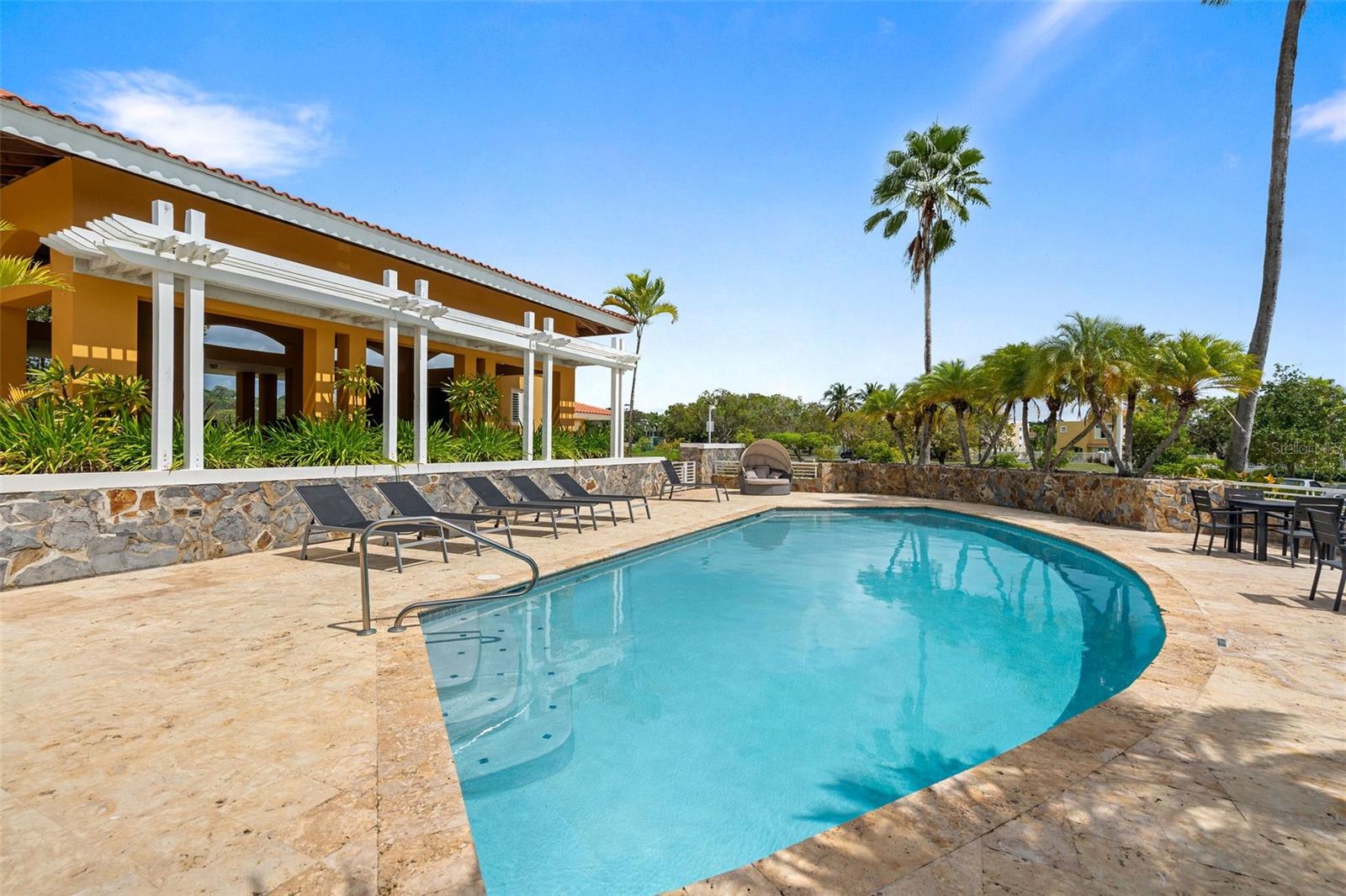 THE WOODS - Residential