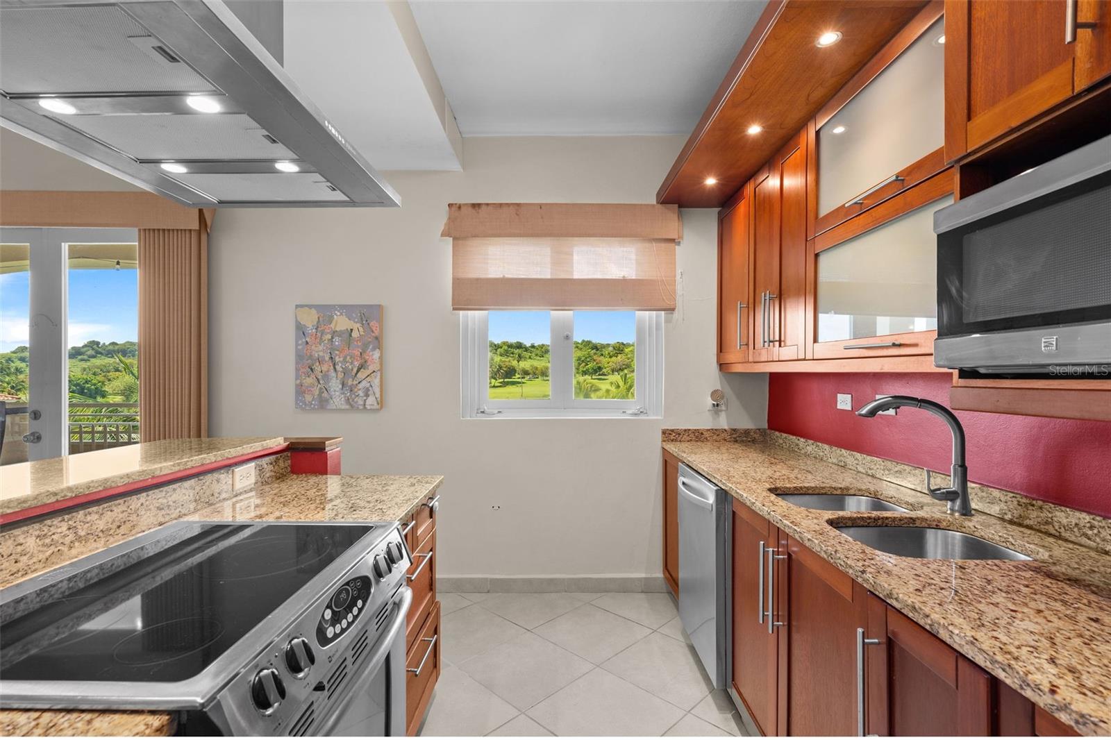 THE WOODS - Residential