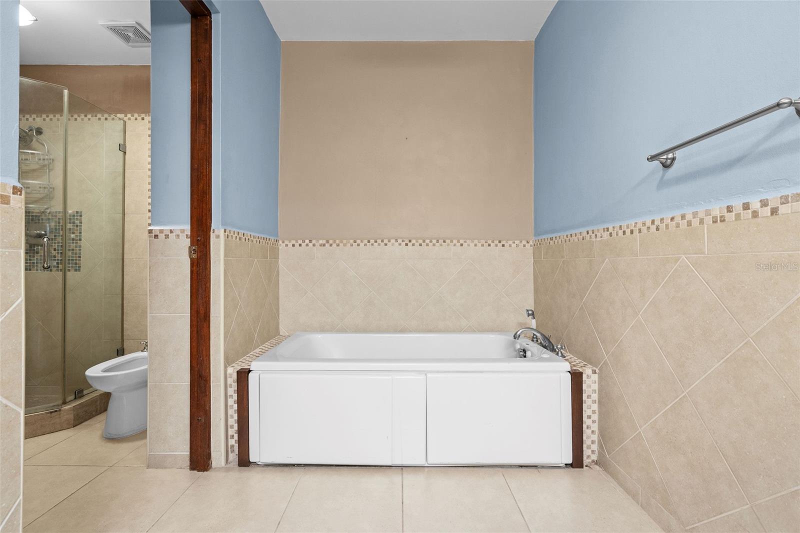 THE WOODS - Residential