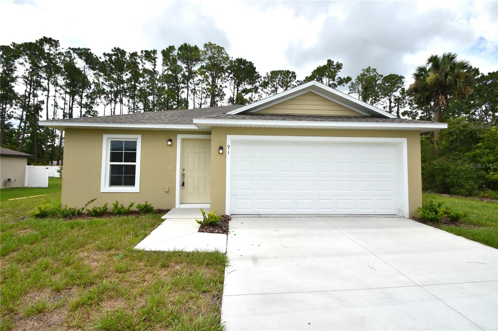 Inspired by the serene beauty of Florida's coast, 91 Pickering Drive offers a tranquil haven nestled in the heart of Palm Coast. This charming 4-bedroom, 2-bathroom home spans 1,670 sq ft, providing ample space for relaxation and rejuvenation. Fenced yard. The open floor plan invites natural light to dance through the windows, creating a warm and welcoming ambiance. Imagine waking up to the gentle sounds of nature and enjoying breakfast in a sunlit dining area. Each bedroom is a private retreat, promising restful nights and peaceful mornings. The modern kitchen is a chef's dream, ready for culinary adventures and family gatherings. With its prime location, you're just moments away from picturesque parks and scenic waterways. This home promises a harmonious blend of comfort and convenience. Step into a lifestyle where every day feels like a vacation. Embrace the opportunity to make 91 Pickering Drive your personal sanctuary in paradise. Learn more about the benefits of deposit-free living here:
See the Obligo brochure https://depositfree.myobligo.com/hubfs/Partner%20Resource%20Center%20(Obligo%20x%20Buildium)/Tenant%20Brochure.pdf