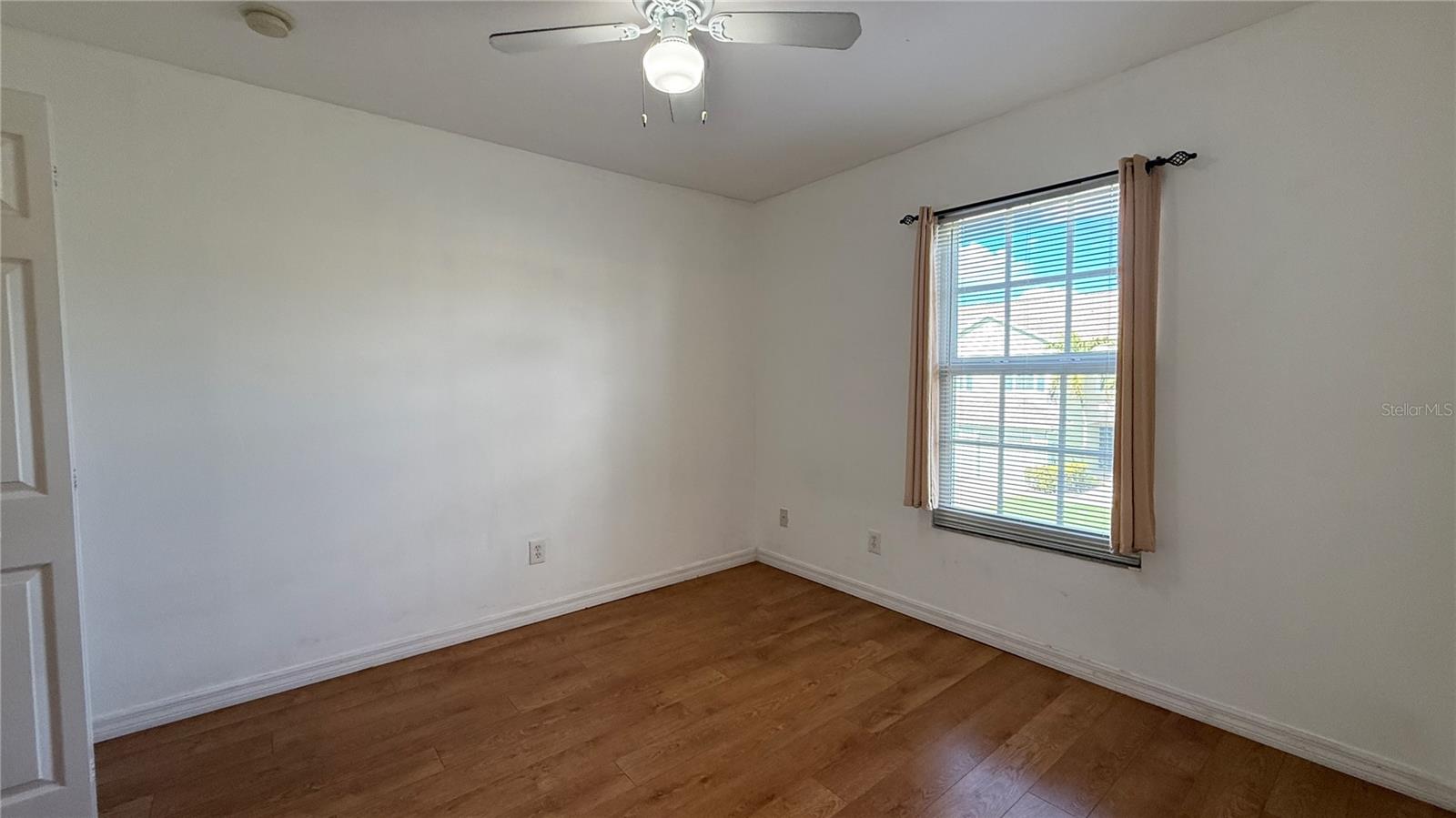 FOREST LAKE TWNHMS PH I - Residential Lease