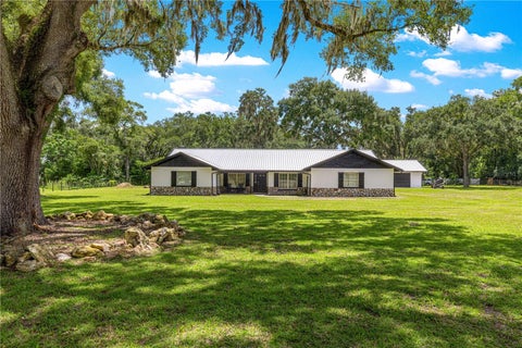Photo of 6575 NW 50th Avenue, Ocala, FL 34482 (MLS # OM729162)