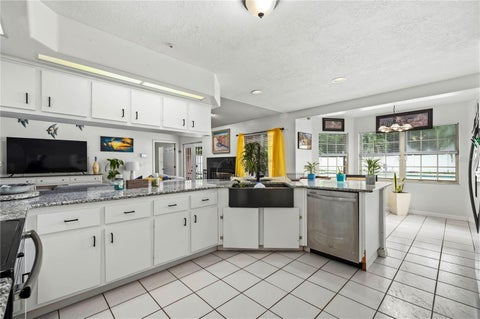 Tiny photo for 6575 NW 50th Avenue, Ocala, FL 34482 (MLS # OM729162)