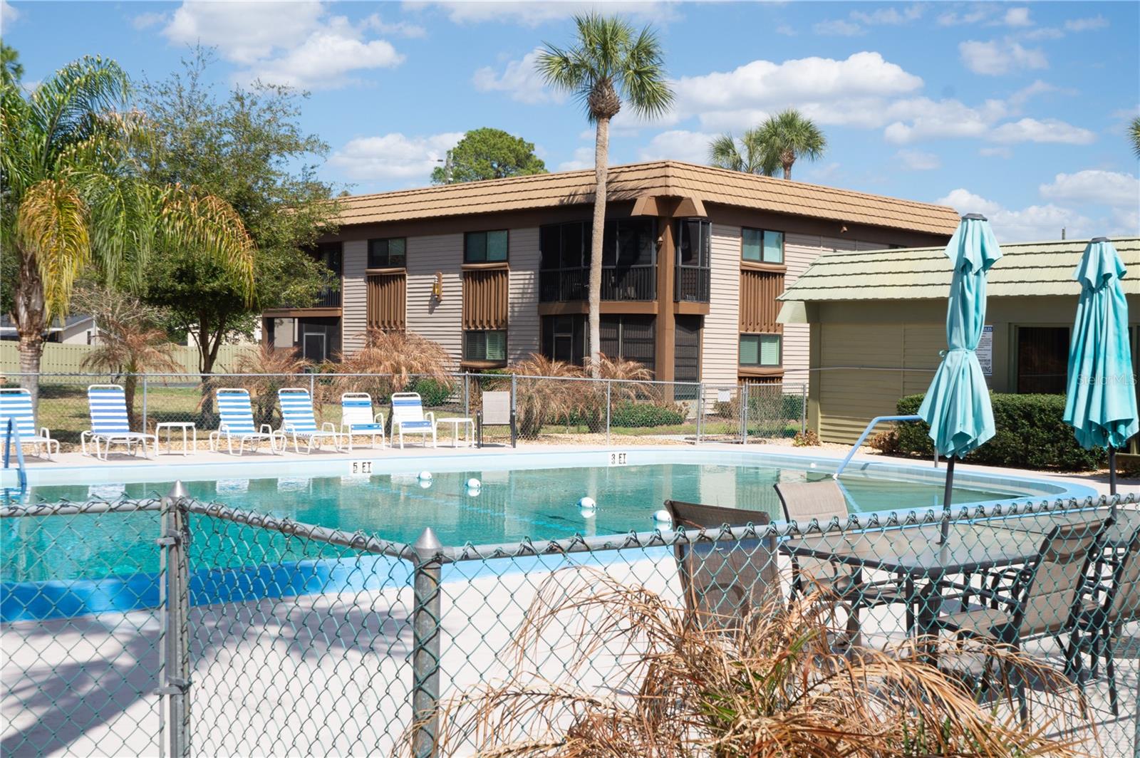 FOUR SEASONS OF DELAND CONDO PHASE II - Residential