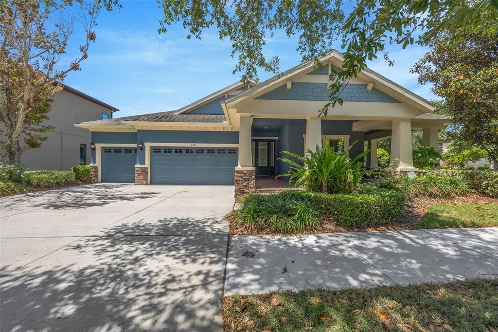 Photo of 5201 Sparrowglen Place, Lithia, FL 33547 (MLS # TB8498028)