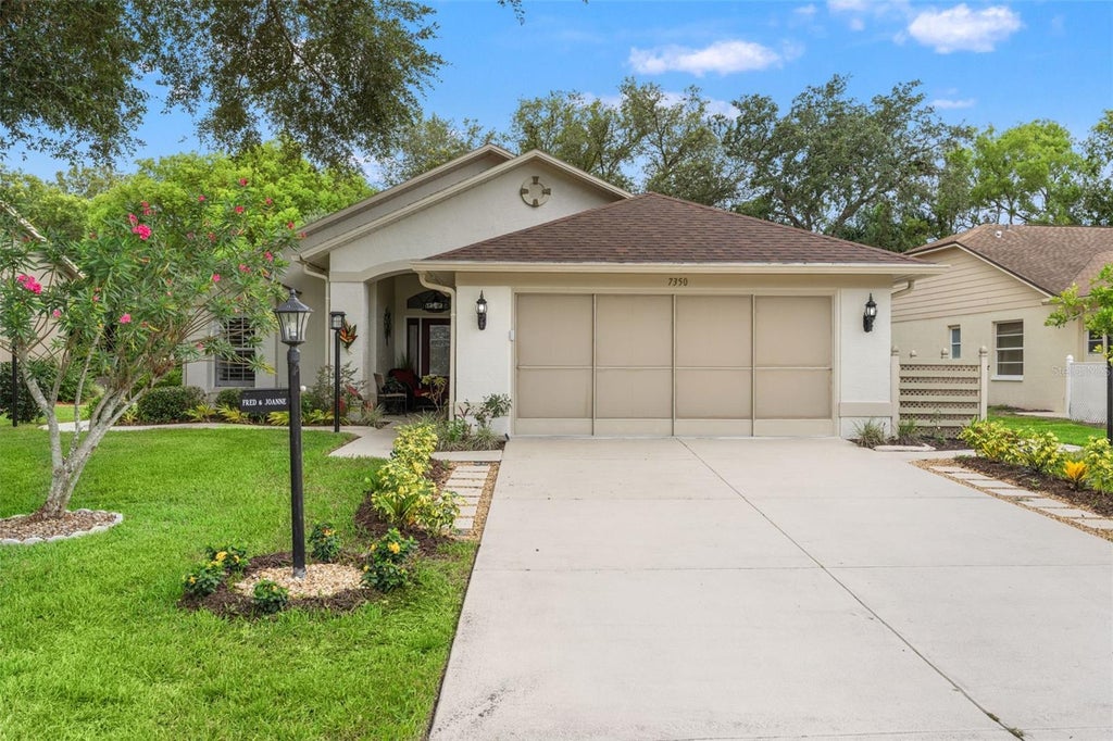 Photo of 7350 Rosemont Lane, Spring Hill, FL 34606 (MLS # TB8558277)