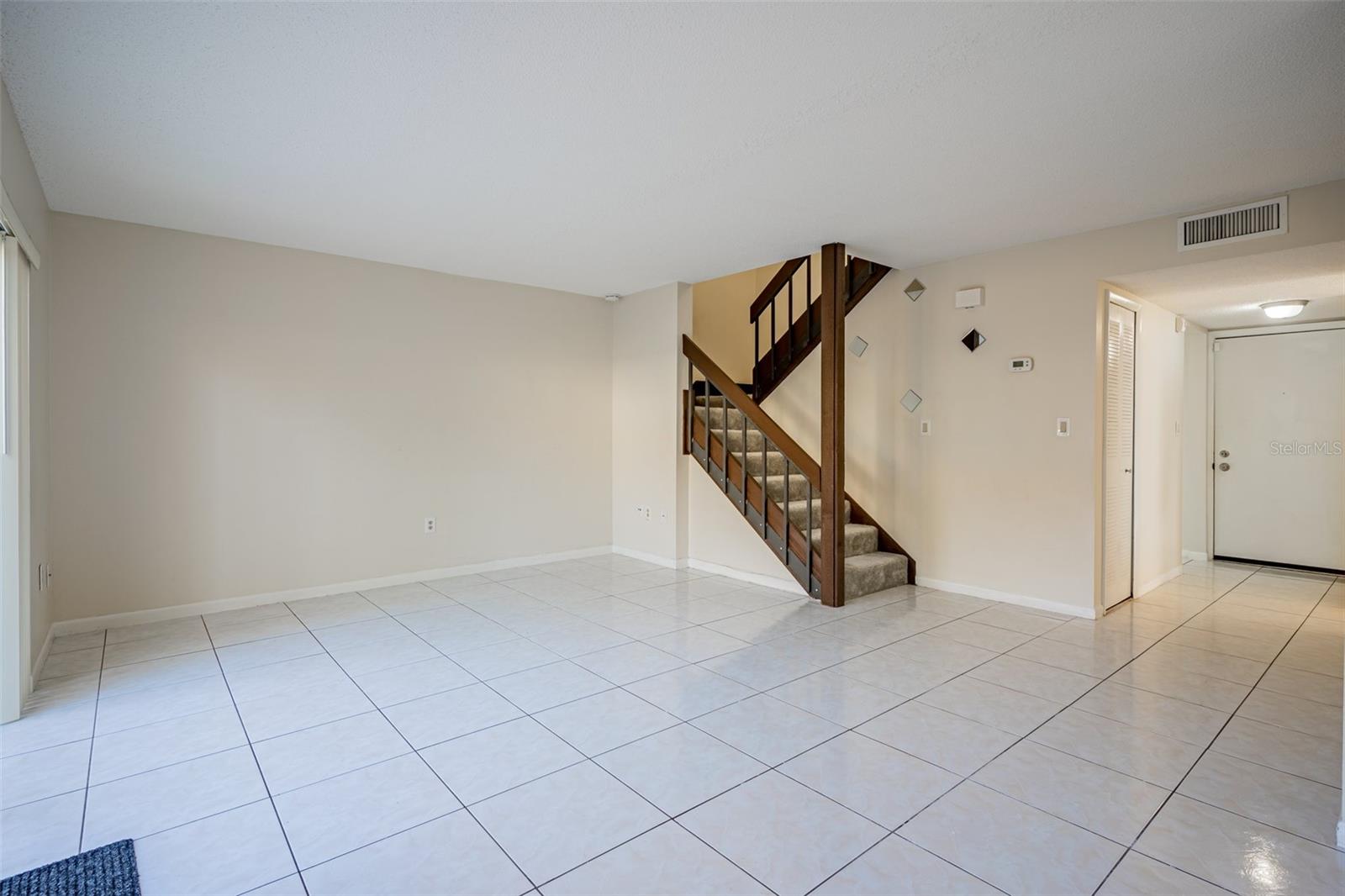 TOWNHOUSES ROSEMONT GREEN - Residential