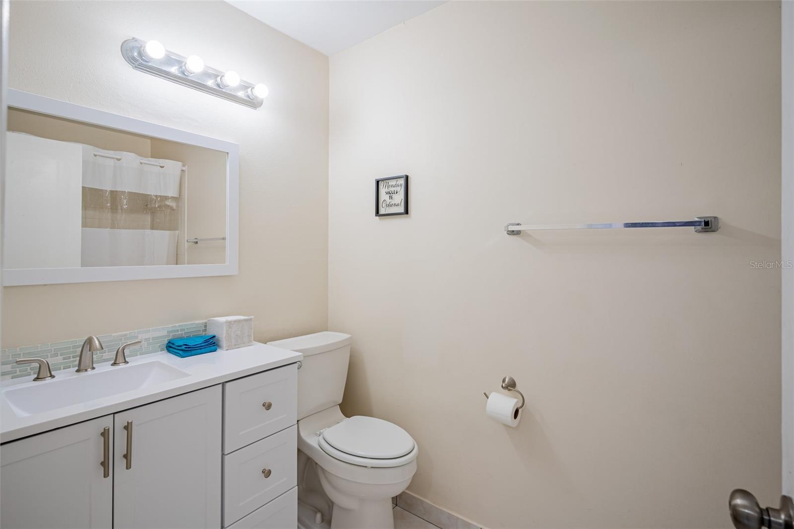 TOWNHOUSES ROSEMONT GREEN - Residential