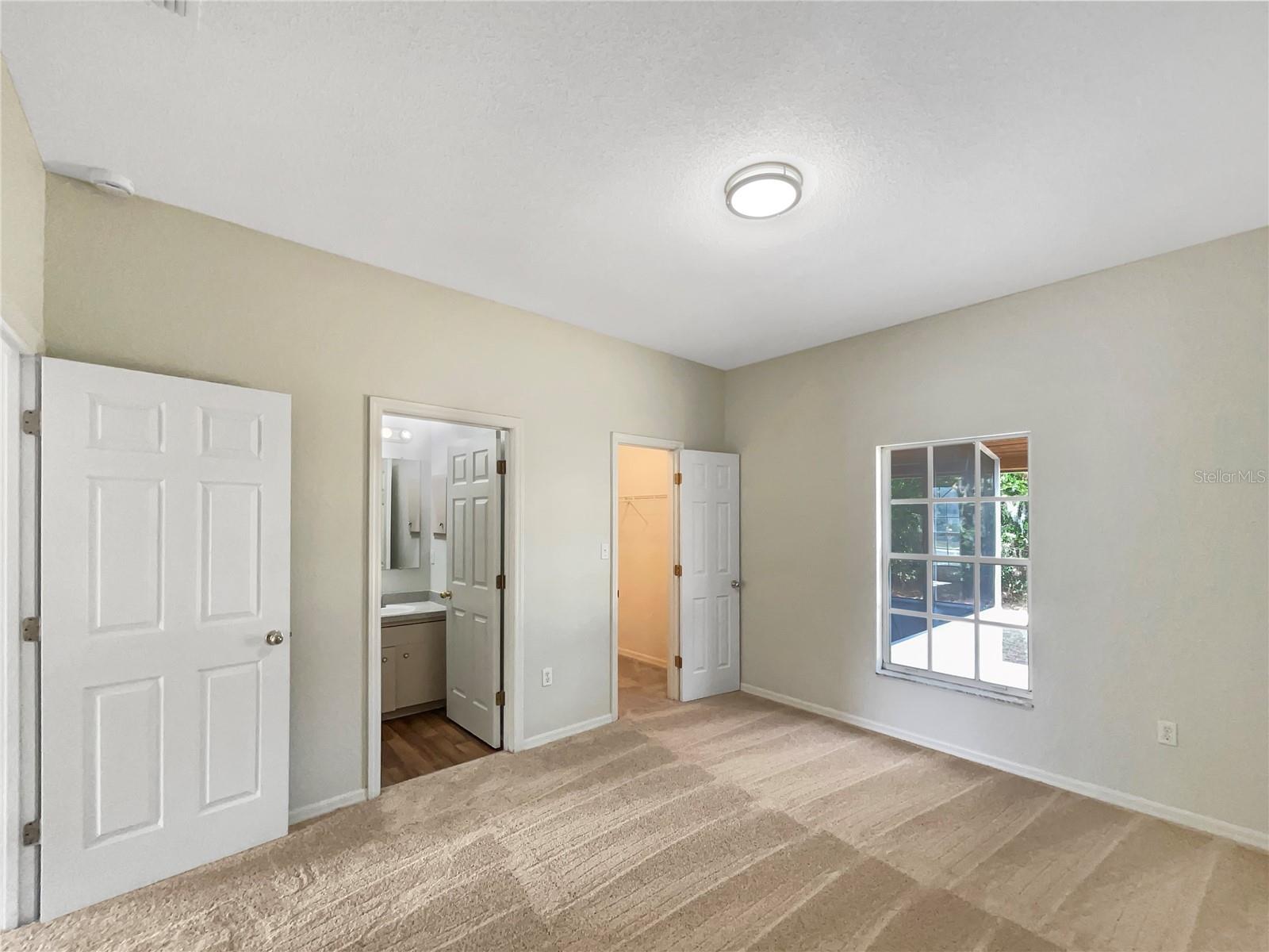 AZALEA OAKS - Residential