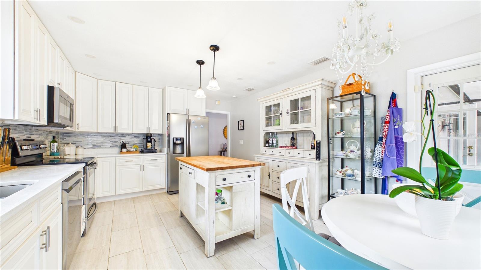 CEDAR CREEK AT COUNTRY RUN PHA - Residential