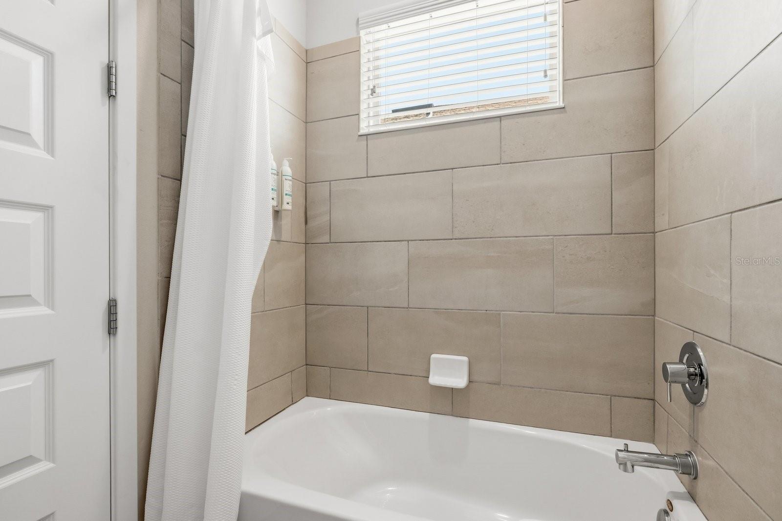 REUNION WEST PH 4 - Residential