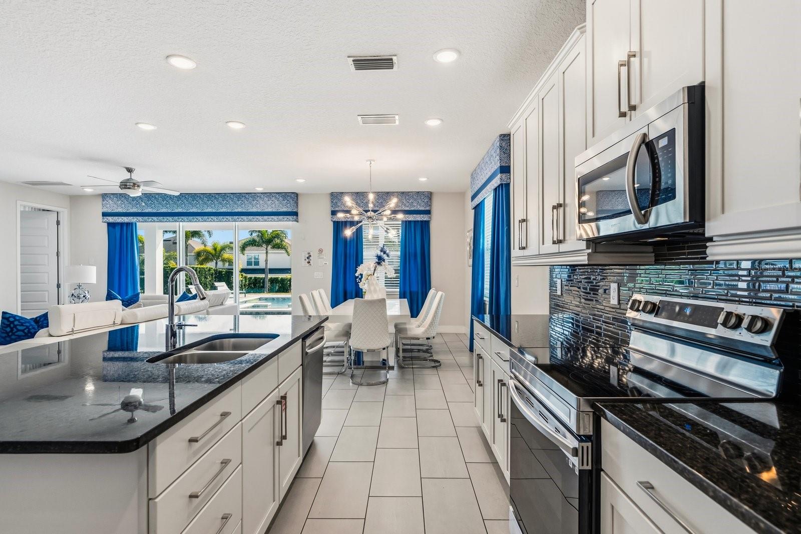 REUNION WEST PH 4 - Residential