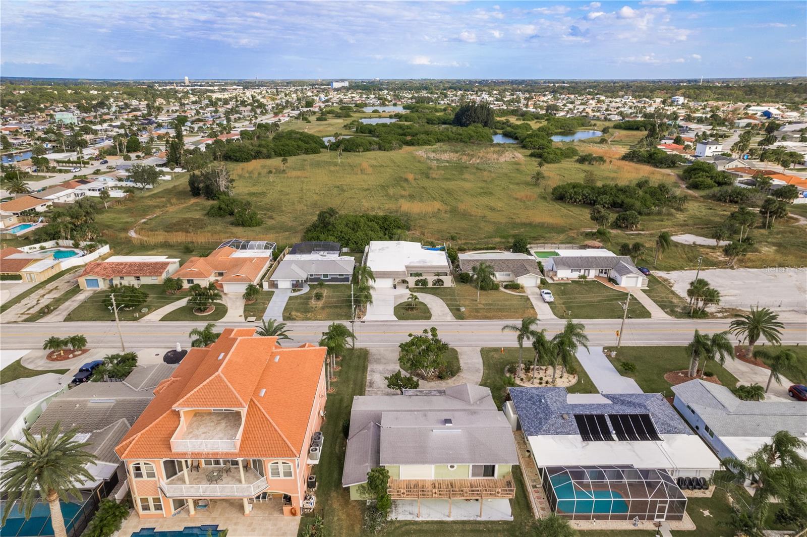 FLOR A MAR - Residential