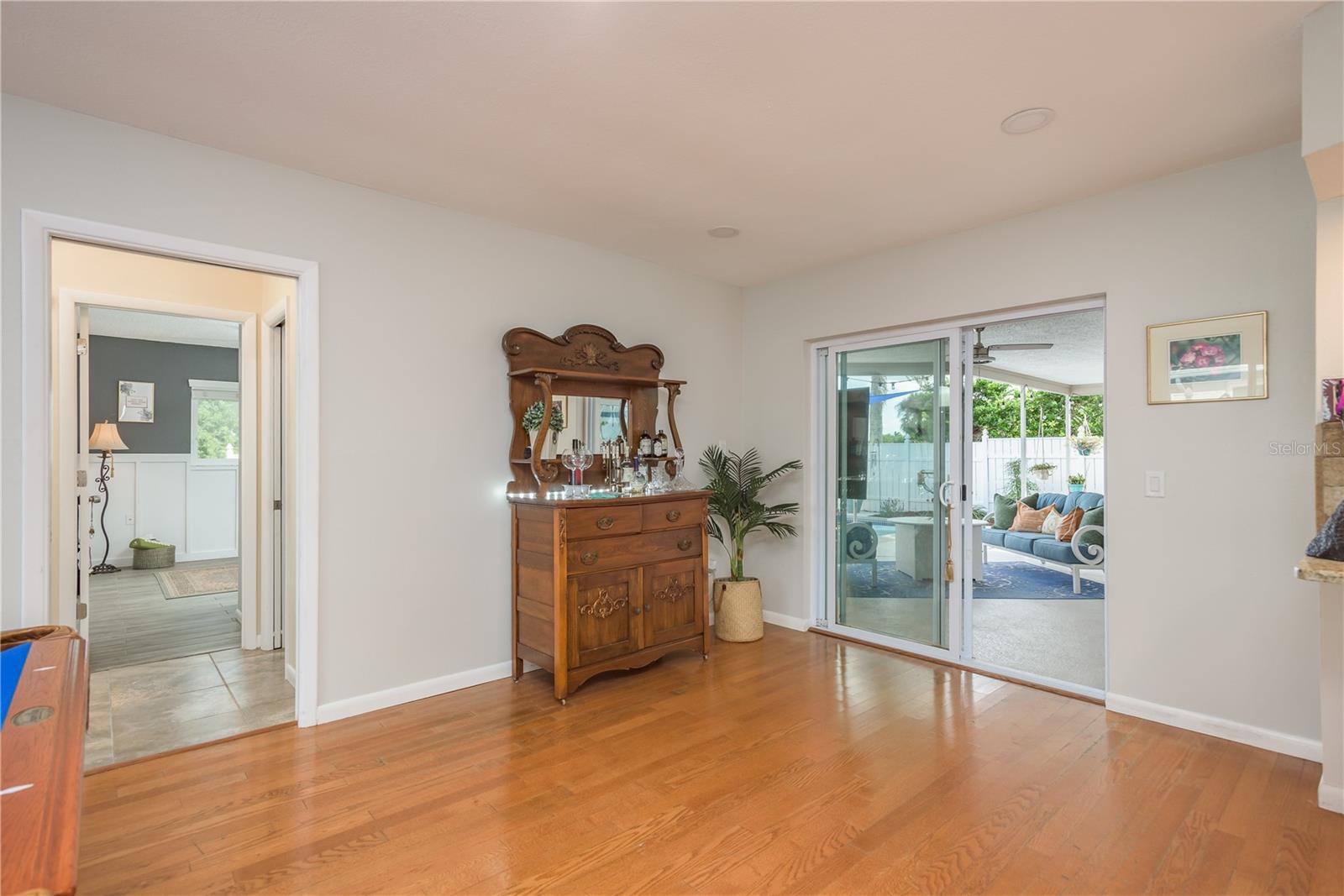 FLOR A MAR - Residential