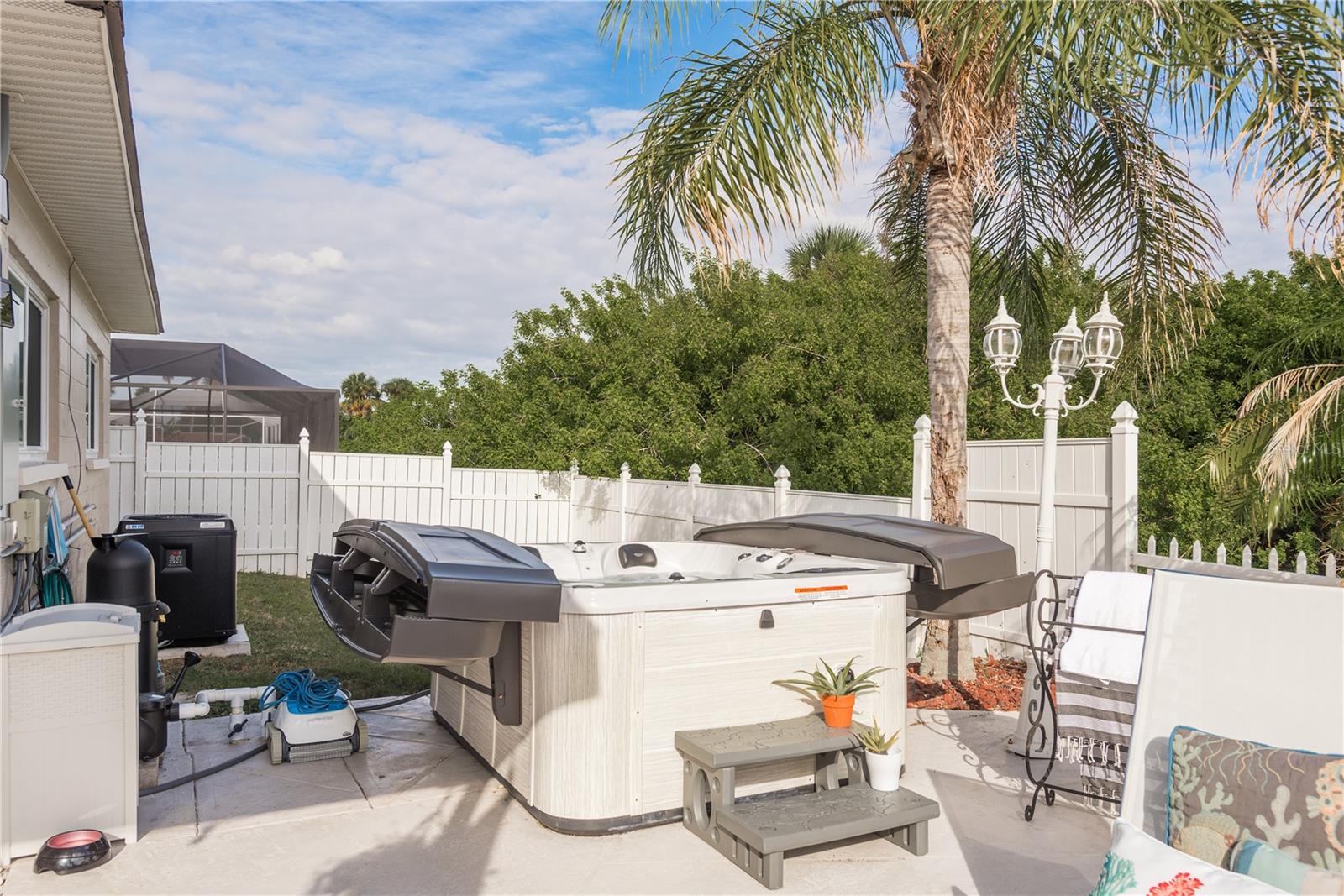 FLOR A MAR - Residential