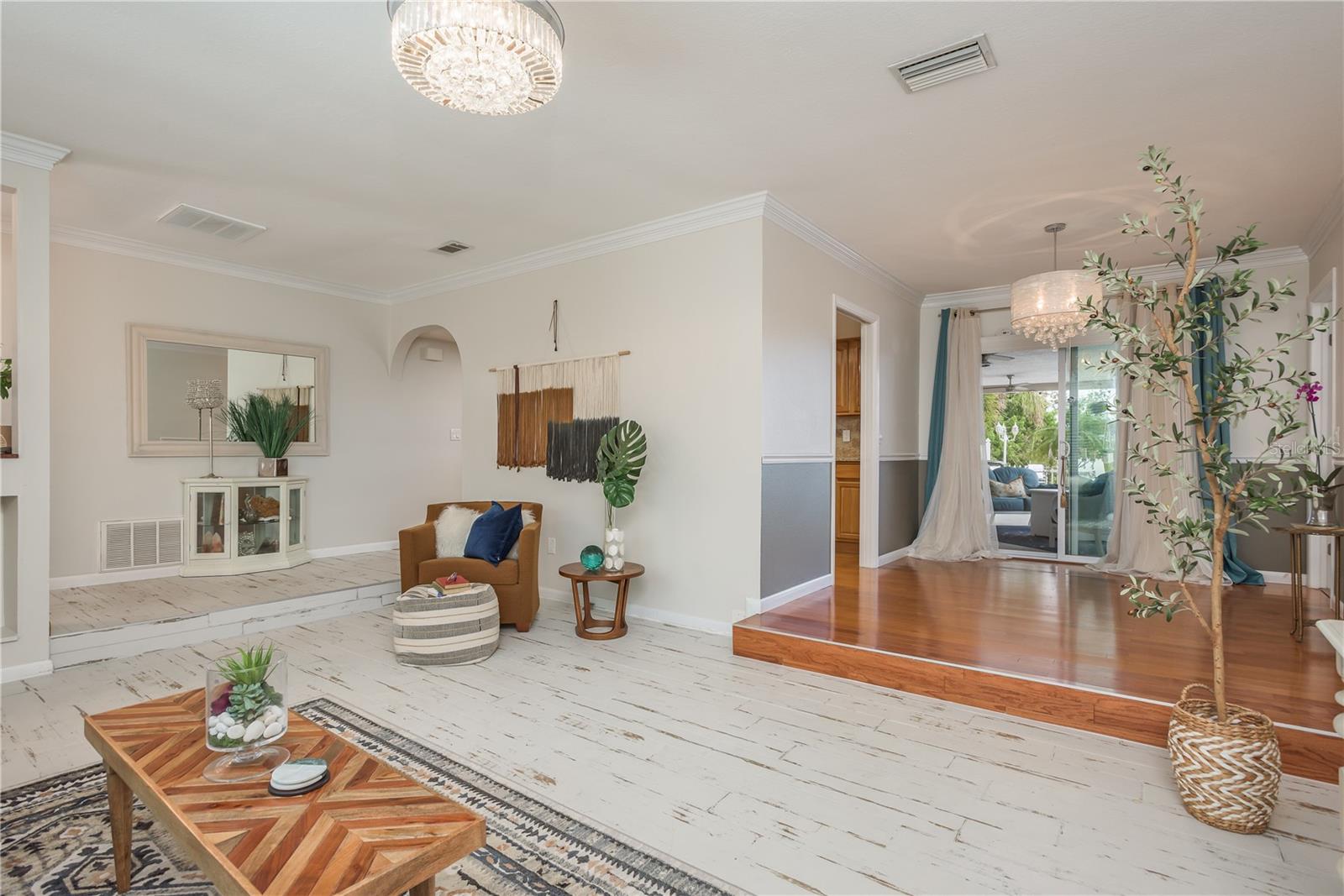 FLOR A MAR - Residential