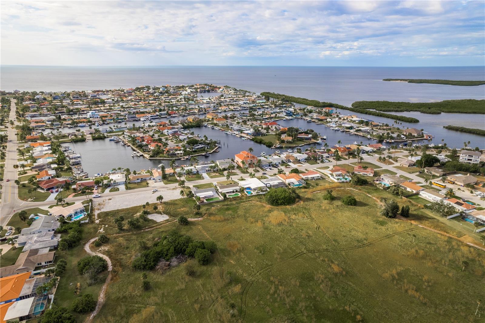 FLOR A MAR - Residential