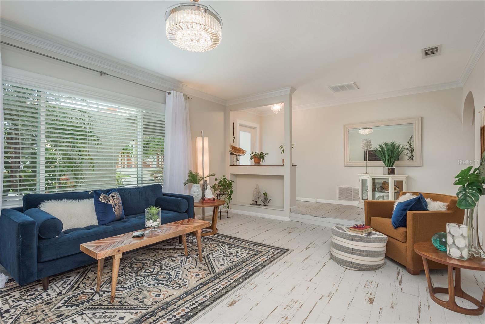 FLOR A MAR - Residential